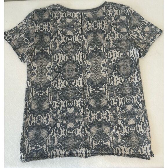 Snake Print Short Sleeve Free People Medium Gray Shirt Oversized Tourist - Picture 2 of 9